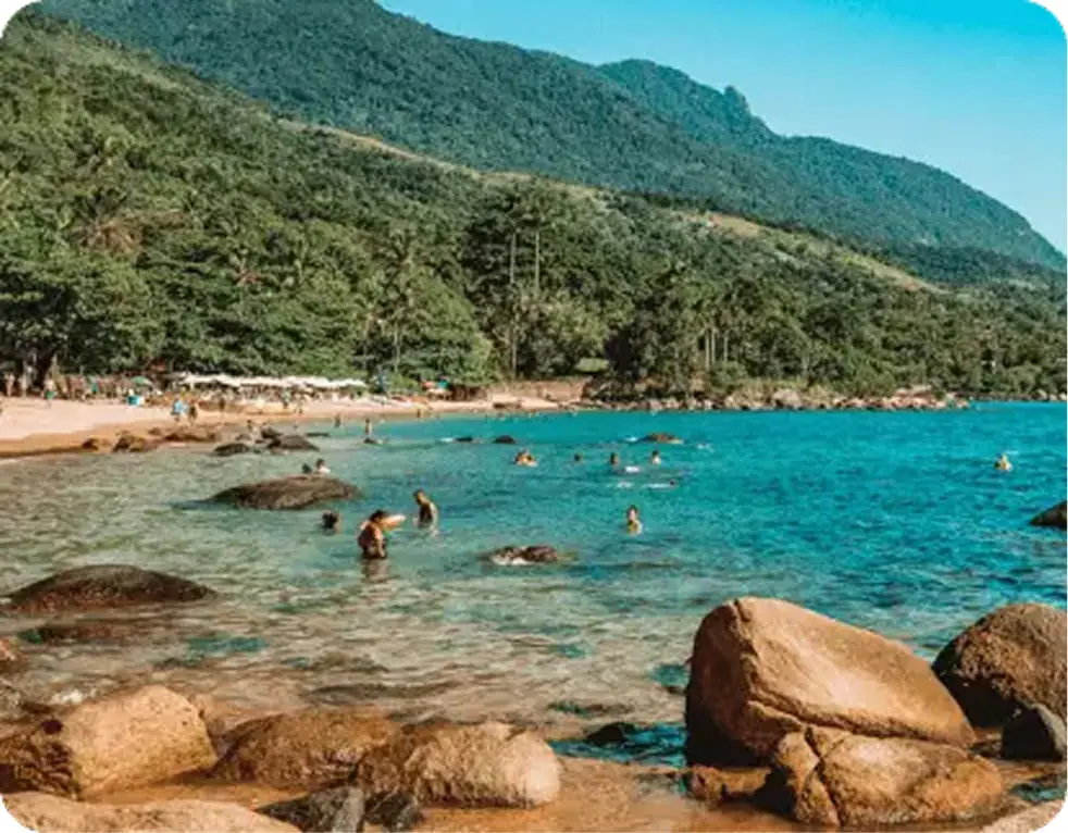 Paisagens e atividades náuticas em Ilhabela, sede do BrEx